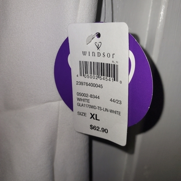 WINDSOR Maggie white Ruffled High Slit Crepe Formal Dress - Picture 9 of 10